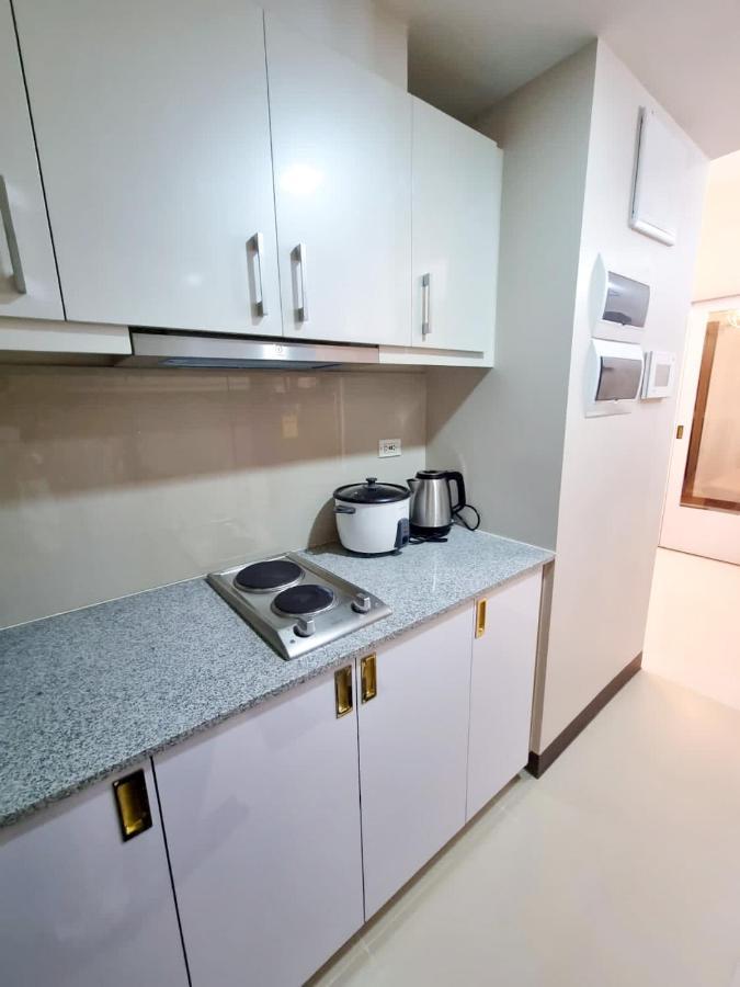 Modern 1Br In Uptown Bgc Lejlighedshotel Taguig Eksteriør billede